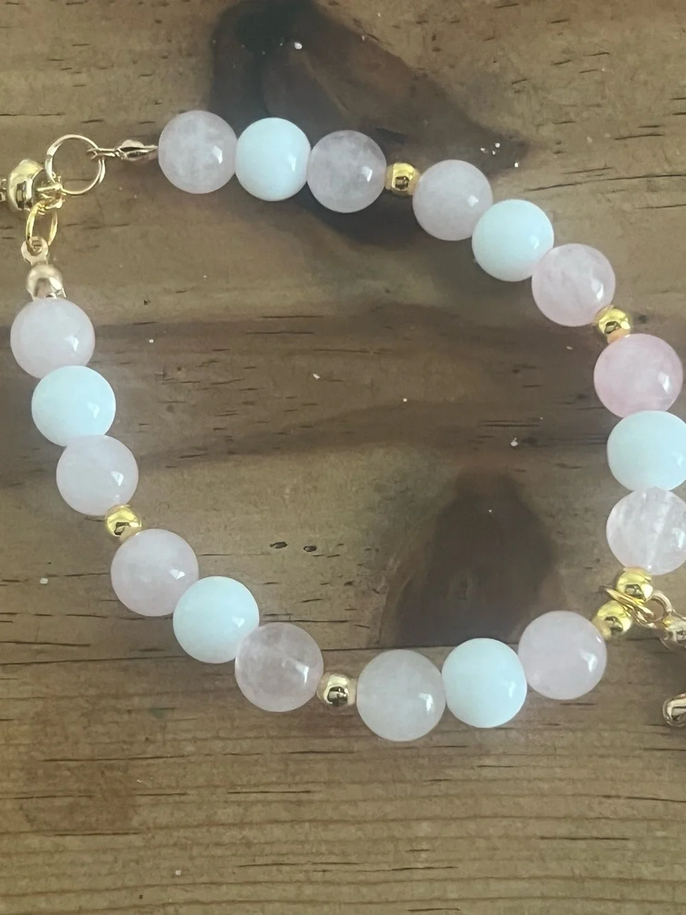 Gold-Accent Pastel Beaded Bracelet in Pink & Light Blue